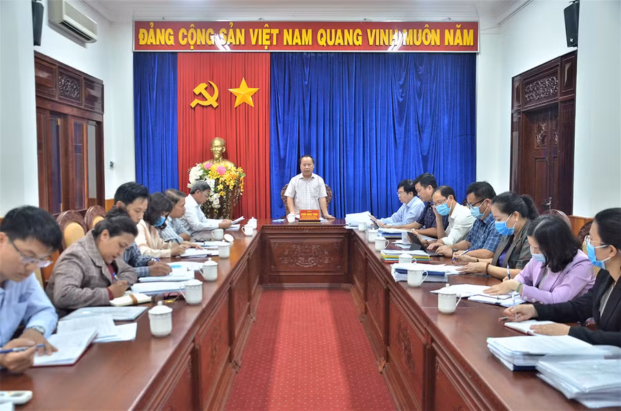 Quang cảnh buổi làm việc. Ảnh: Phương Linh