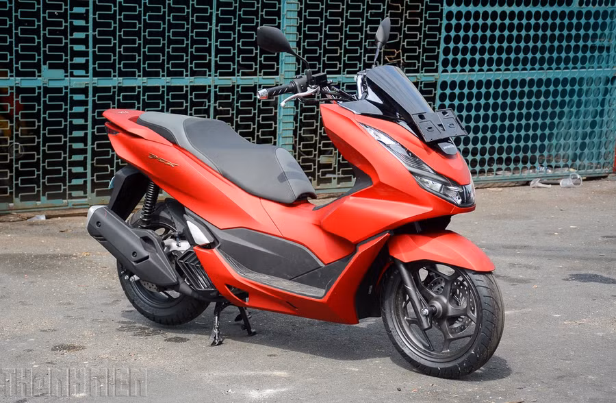 Phiên bản Honda PCX 160 ABS tại Việt Nam có giá từ 88 triệu đồng (đã bao gồm VAT) - Ảnh: Trần Hoàng Phiên bản Honda PCX 160 ABS tại Việt Nam có giá từ 88 triệu đồng (đã bao gồm VAT) - Ảnh: Trần Hoàng