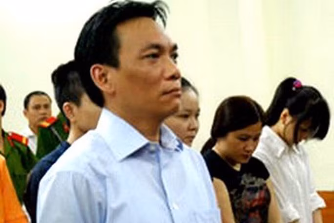 Ông Nguyễn Đại Dương tại phiên toà do TAND quận Hoàn Kiếm mở hơn 10 năm trước - Ảnh: Đại Nam