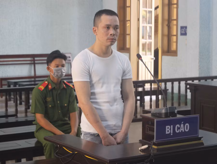 Minh đã bị tuyên án chung thân