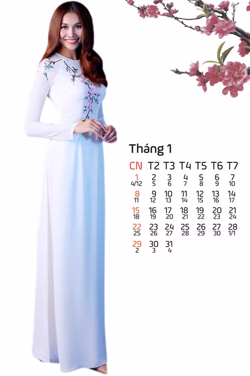 "Hà Nội 12 mùa hoa" là bộ sưu tập áo dài Thuận Việt gửi tặng những người yêu mến thủ đô với các sắc hoa đặc trưng. Đây là dự án có sự tham gia của nhiều người đẹp gắn liền với tên tuổi của nhà thiết kế trong 12 năm qua. Trên nền vải voan lụa, Thuận Việt kết hợp những đường nét thêu tay tinh xảo. Trong ảnh: người mẫu Thanh Hằng diện tà áo họa tiết hoa đào.