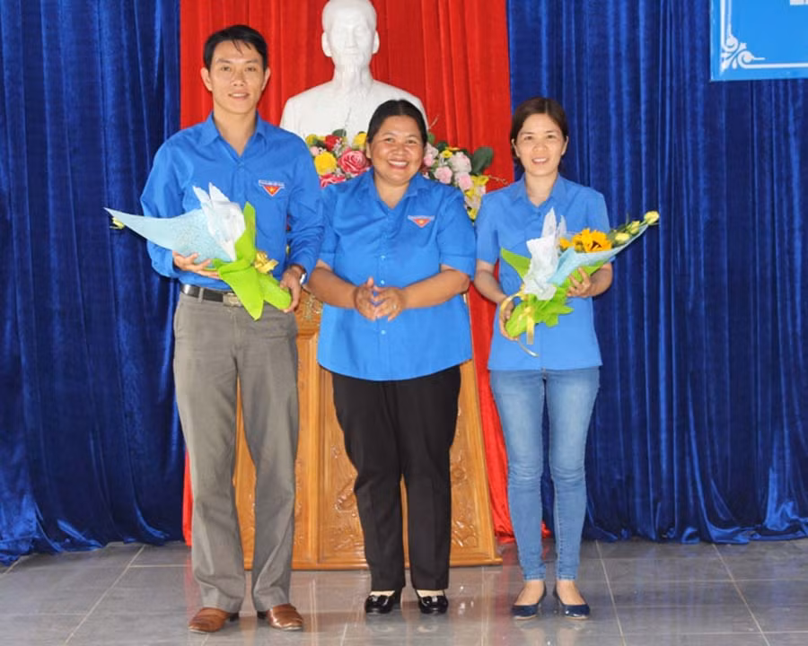 Ủy ban Hội Liên hiệp Thanh niên Việt Nam tỉnh đã tổ chức hiệp thương chức danh Phó Chủ tịch Hội LHTN Việt Nam tỉnh khóa VI, nhiệm kỳ 2014-2019 đối với 2 đồng chí Nguyễn Chí Cẩn và Trần Thị Kiều. Ảnh: P.L