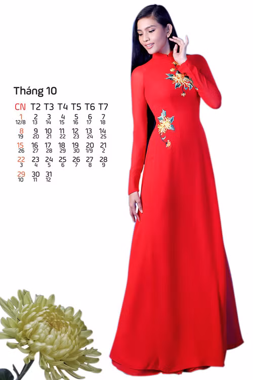 Á hậu Trương Thị May thướt tha với sắc vàng hoa cúc trên nền áo rực rỡ.