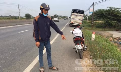 Nạn nhân chỉ vị trí bị cướp