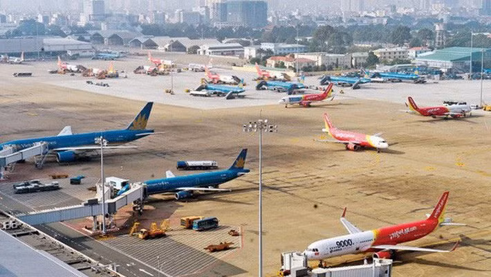 Tỷ lệ các chuyến bay chậm, huỷ chuyến tăng cao đang làm xấu hình ảnh hàng không