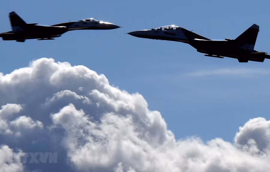 Máy bay tiêm kích Su-27 của Nga. (Ảnh: AFP/TTXVN)