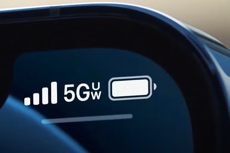5G mmWave sẽ đến với iPhone 13 phát hành tại nhiều quốc gia hơn. ẢNH: AFP