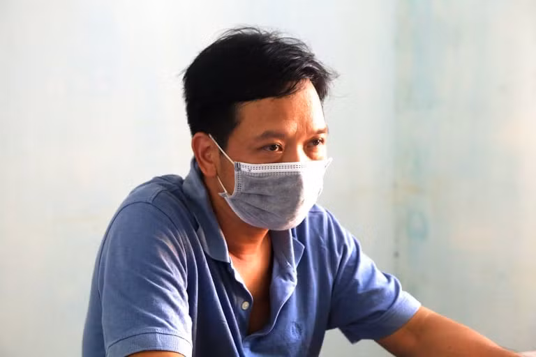 Phan Văn Phước tại cơ quan công an - Ảnh: H.T