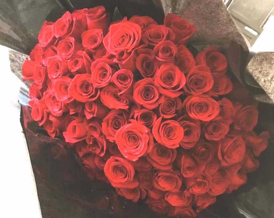 Hoa hồng là lựa chọn hàng đầu cho dịp lễ tình nhân Valentine. Ảnh: T. L.