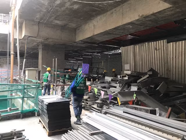 Toàn bộ công tác hoàn thiện, cơ điện tầng B1 ga Nhà hát TP trước 30.4, sớm 5 tháng so với dự kiến Toàn bộ công tác hoàn thiện, cơ điện tầng B1 ga Nhà hát TP trước 30.4, sớm 5 tháng so với dự kiến
