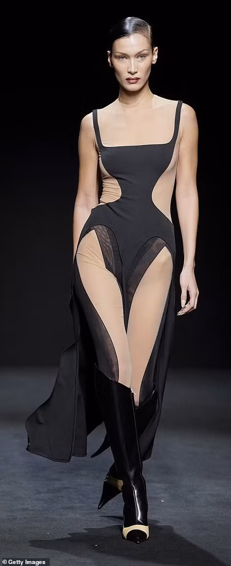 Sự xuất hiện của Bella Hadid đã nhanh chóng trở thành 