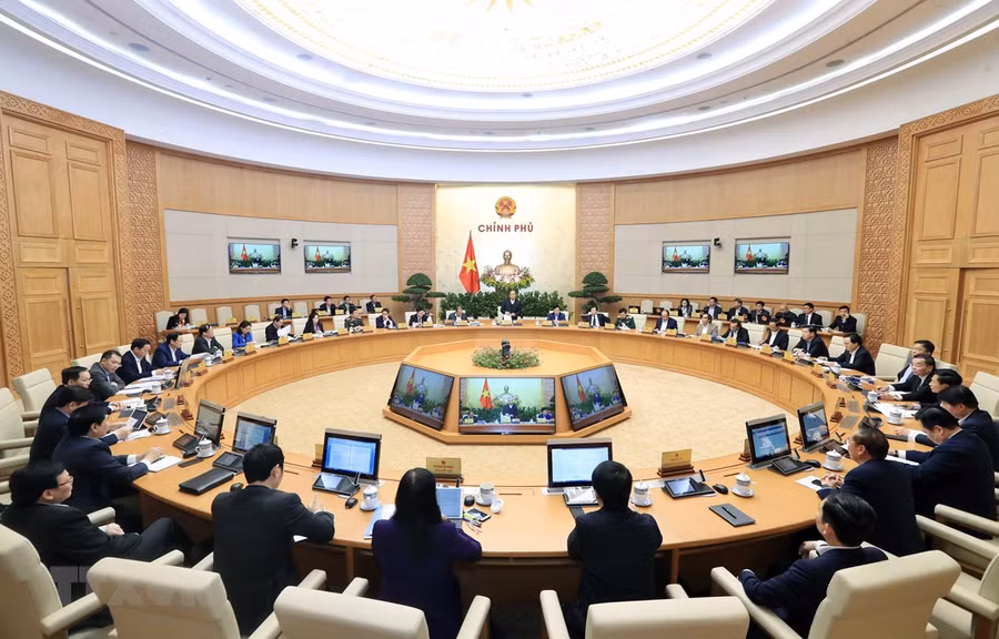  Thủ tướng Nguyễn Xuân Phúc chủ trì Phiên họp Chính phủ thường kỳ tháng 12/2019. (Ảnh: Thống Nhất/TTXVN)
