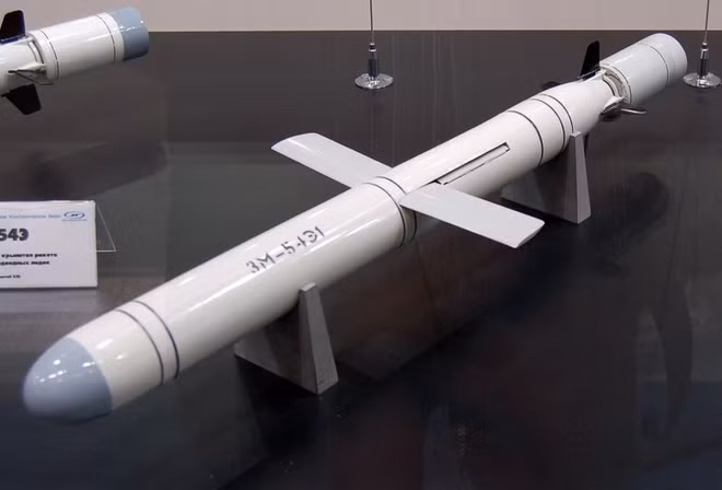 Mô hình tên lửa 3M-54E1. Ảnh: Wikipedia.