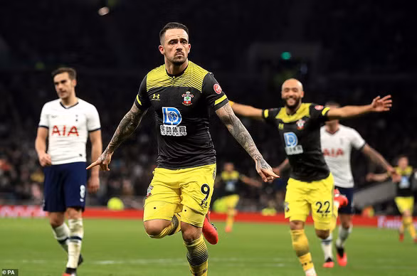  Danny Ings ăn mừng bàn nâng tỉ số lên 2-1 cho Southampton - Ảnh: PA