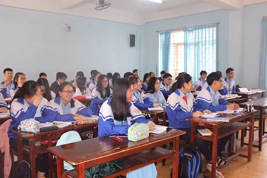  Các trường ổn định sĩ số lớp ngay trong tuần thực học đầu tiên. Ảnh: Nguyễn Giang