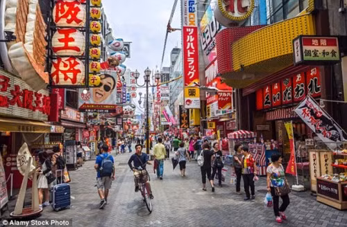 Osaka tăng trưởng du khách nhanh nhất, nhờ thu hút đông khách du lịch từ Trung Quốc và Hàn Quốc.