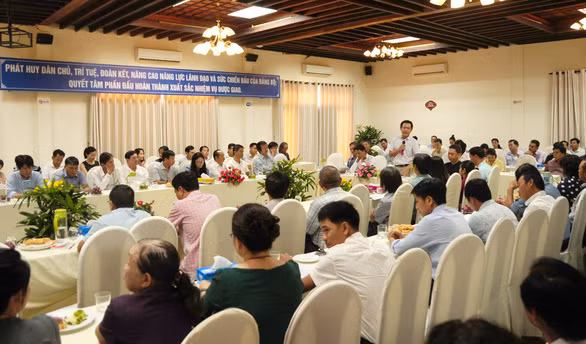 Buổi gặp mặt hiến kế cho du lịch Hội An - Ảnh: B.D. Buổi gặp mặt hiến kế cho du lịch Hội An - Ảnh: B.D.