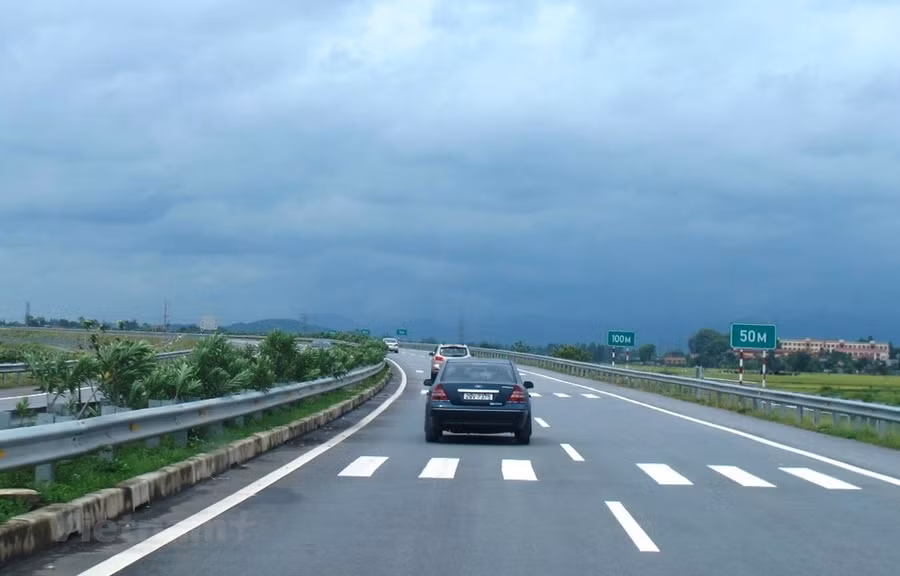 Năm dự án cao tốc Bắc-Nam sẽ cần phải vay vốn tín dụng để cùng với nhà đầu tư triển khai. (Ảnh: Việt Hùng/Vietnam+)