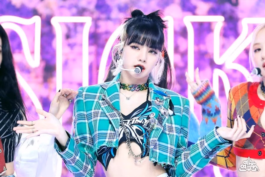  Với 