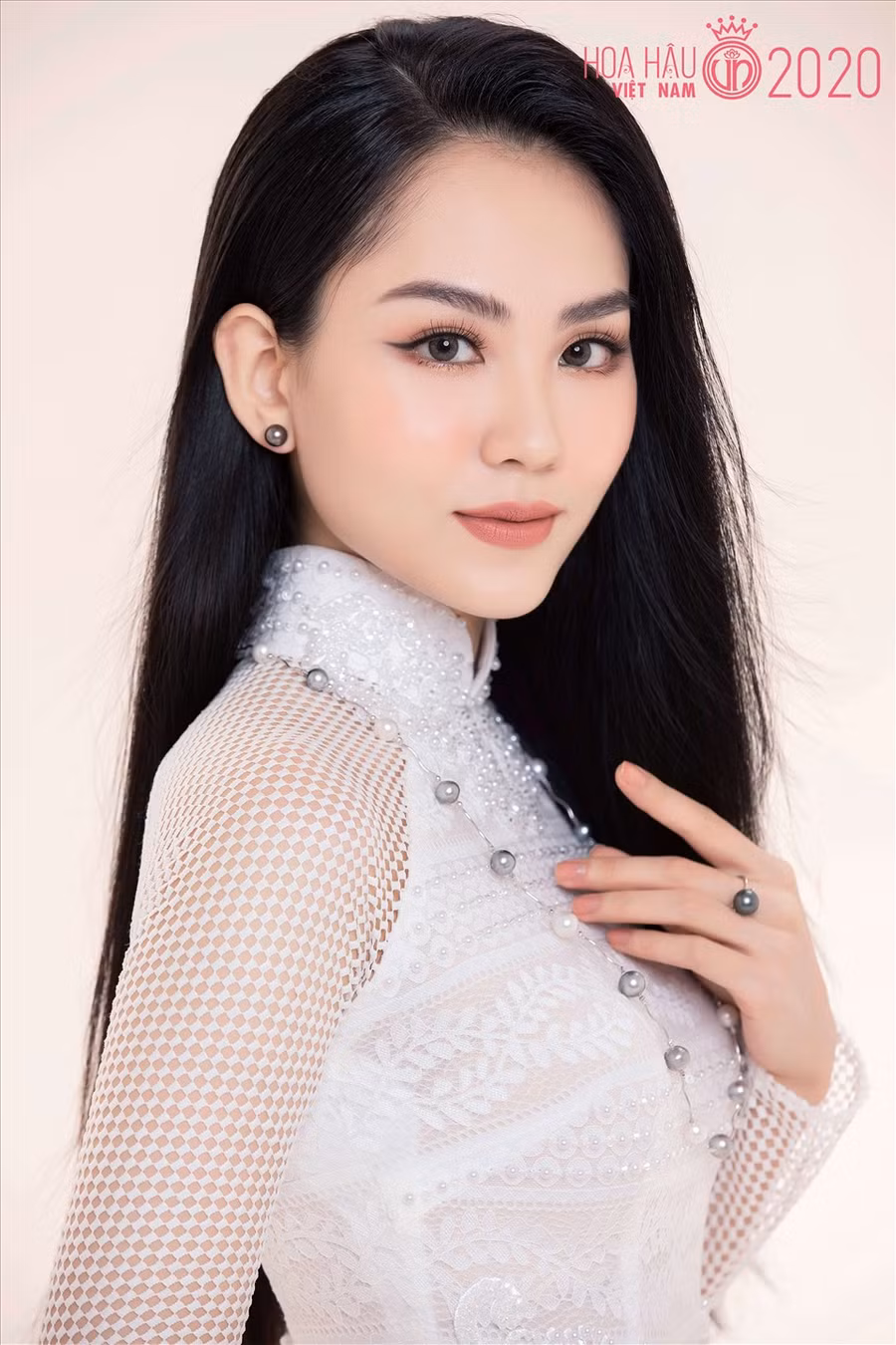 Ngay từ khi xuất hiện trên Fanpage Hoa hậu Việt Nam, Mai Phương đã nhận được nhiều lời khen ngợi cùng với những dự đoán sẽ chắc vị trí trong top 10. Người đẹp Đồng Nai cũng được kì vọng sẽ chạm tay vào vương miện Hoa hậu Việt Nam 2020. Ảnh: HHVN.