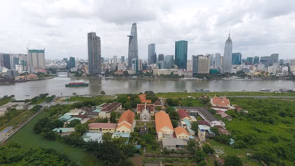 Dòng Mến Thánh Giá trải cùng lịch sử Thủ Thiêm - Ảnh TỰ TRUNG