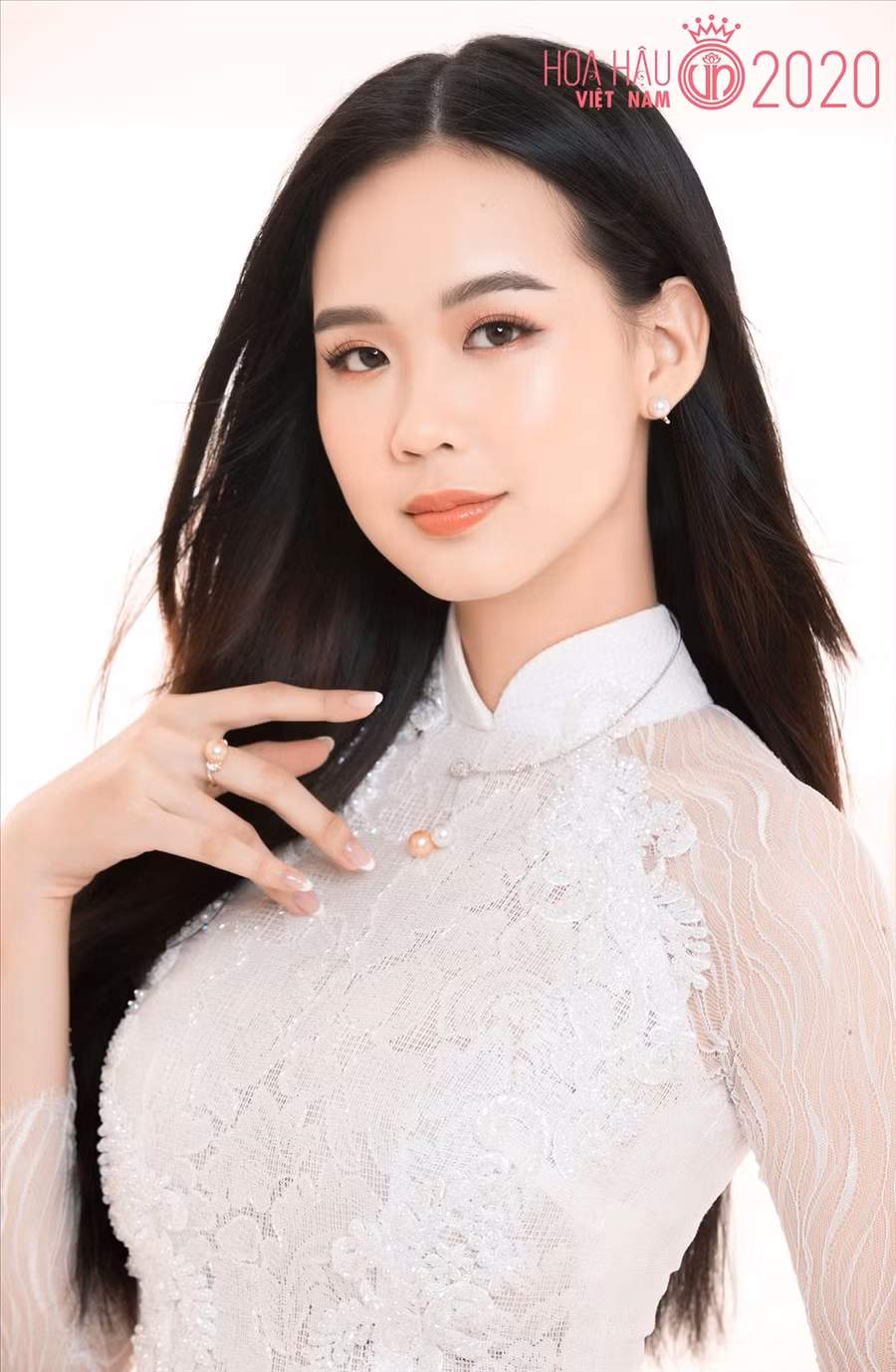 Với gương mặt sáng sân khấu, chiều cao “khủng“, nhiều người kỳ vọng Bảo Ngọc sẽ làm nên chuyện nếu được cử đi thi các cuộc thi sắc đẹp quốc tế. Ảnh: HHVN.