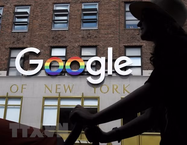 Biểu tượng Google tại New York, Mỹ. (Ảnh: AFP/TTXVN)