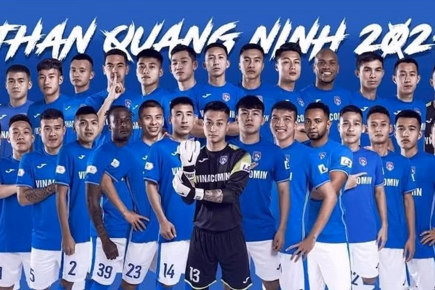 Các cầu thủ bóng đá nam CLB bóng đá Than Quảng Ninh. Ảnh: CTV