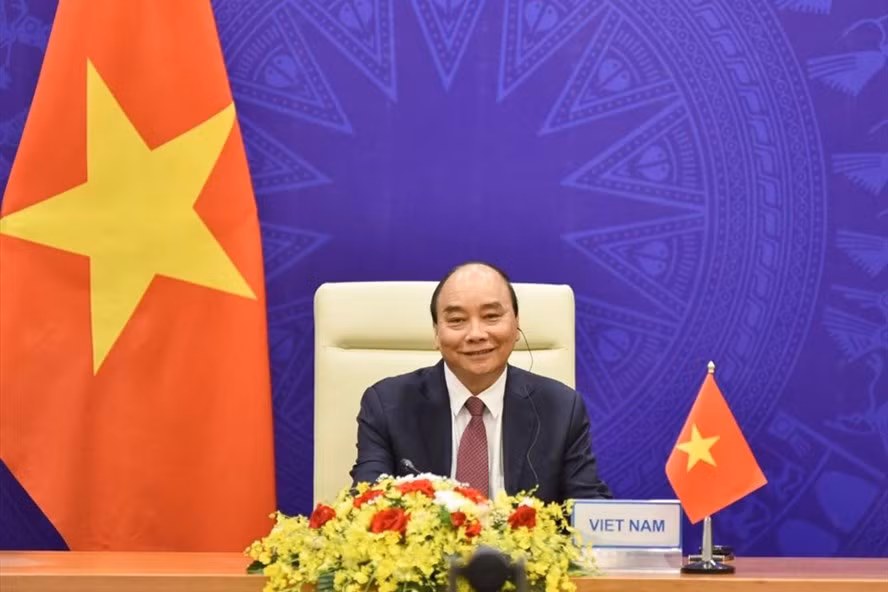Chủ tịch Nước Nguyễn Xuân Phúc dự phiên khai mạc hội nghị thượng đỉnh về khí hậu tối 22.4. Ảnh: BNG