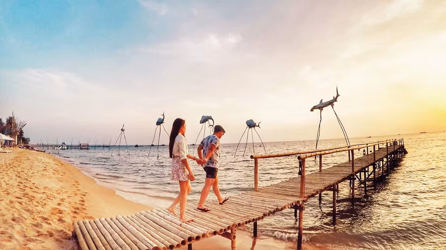 Giá vé máy bay đi Phú Quốc lễ 30/4 giảm sâu.