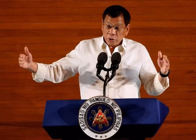  Lần gần đây nhất Tổng thống Rodrigo Duterte xuất hiện trước công chúng là hồi cuối tháng 3. Ảnh: Reuters