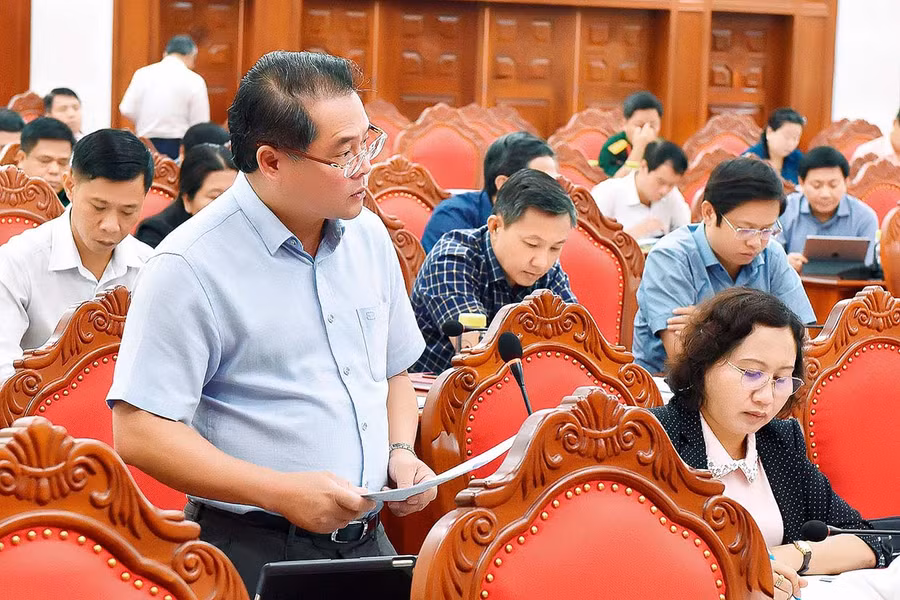 Giám đốc Sở Kế hoạch-Đầu tư Hồ Phước Thành phát biểu tại hội nghị. Ảnh: Đức Thụy