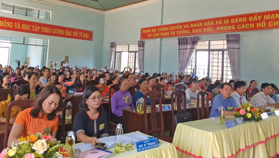 Các đại biểu về dự Đại hội. Ảnh: Anh Huy