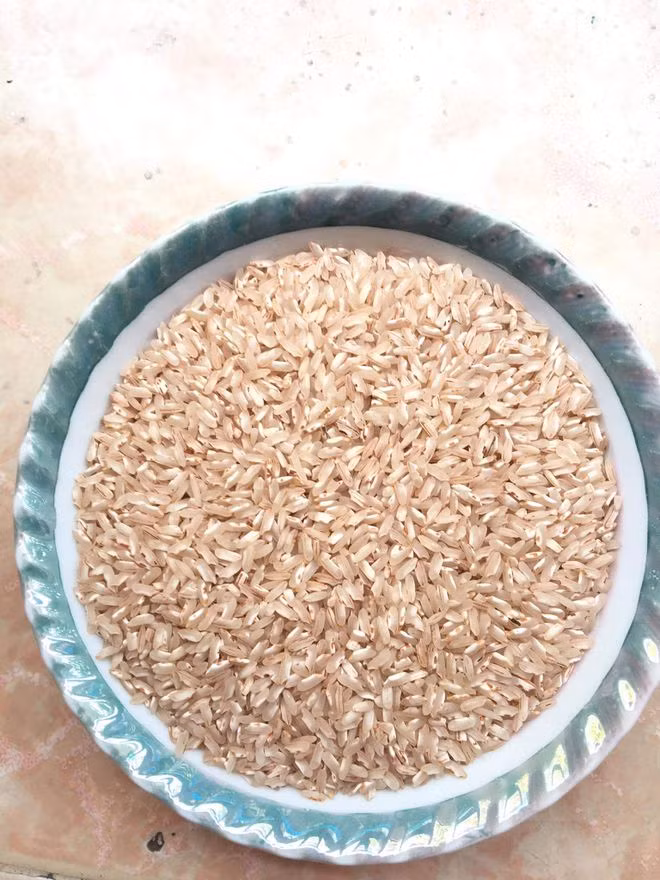 Gạo Mắt rồng - hậu duệ của gạo Huyết rồng đã thất truyền.
