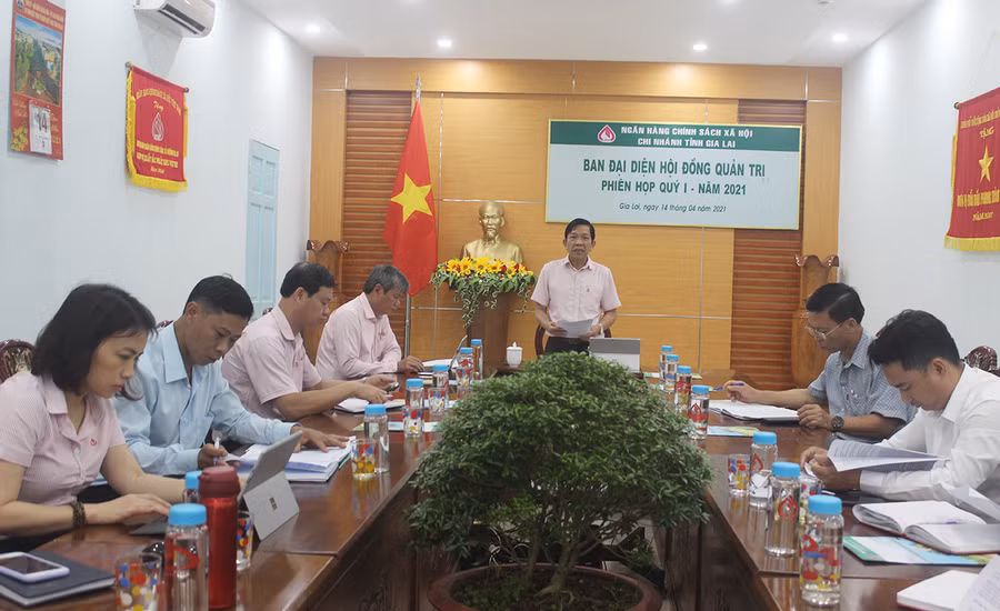1- Trong quý I-2021, Ngân hàng Chính sách Xã hội tỉnh đã tích cực tăng trưởng dư nợ tín dụng, đáp ứng kịp thời nhu cầu vốn của hộ nghèo và các đối tượng chính sách