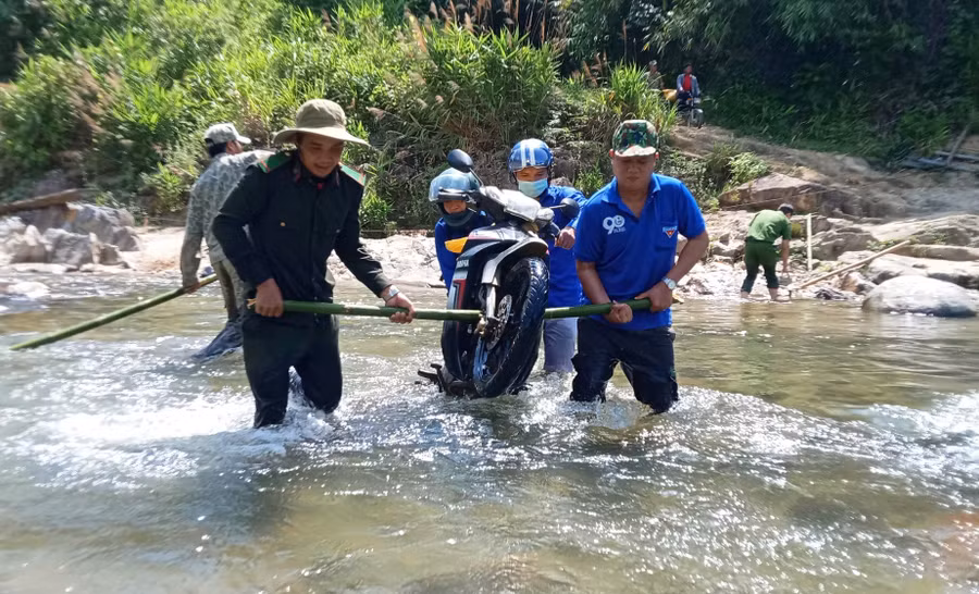 Hành trình vào Pêtapot vô cùng gian nan, vất vả