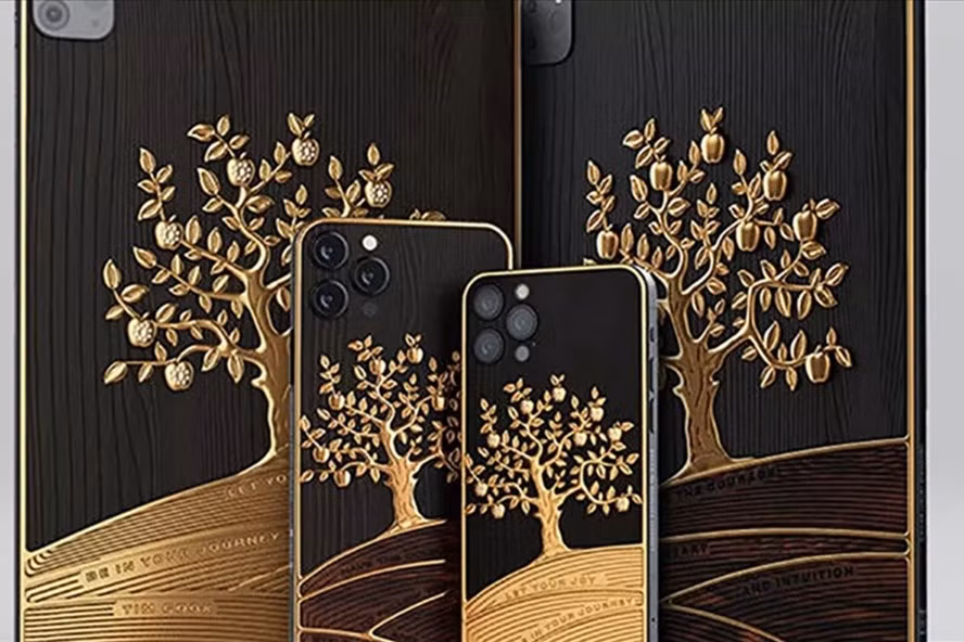 iPad Pro và iPhone vàng của công ty Nga Caviar. Ảnh: Caviar iPad Pro và iPhone vàng của công ty Nga Caviar. Ảnh: Caviar