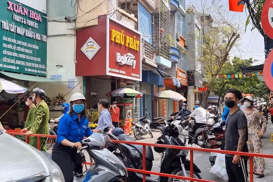 Khu phố ở Hải Phòng liên quan bệnh nhân N.V.Q từng bị phong toả. Ảnh: ĐL