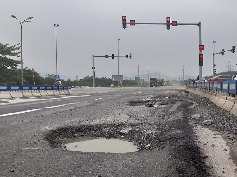 Cơ quan cảnh sát điều tra, Bộ Công an đã xác định hơn 35 bị can liên quan tới vụ án dự án cao tốc Đà Nẵng – Quảng Ngãi.