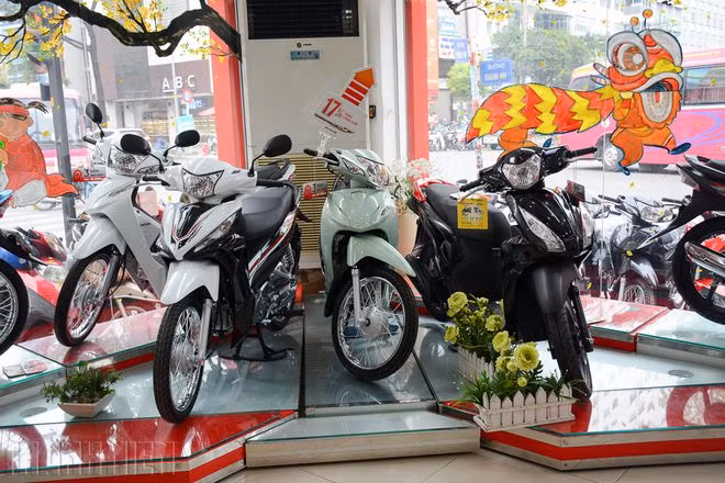Trong tháng 2.2021, Honda Việt Nam chỉ bán được 127.981 xe máy các loại giảm đến 49,7% so với tháng 1.2021