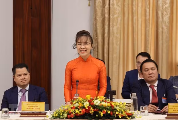 Bà Nguyễn Phương Thảo, Tổng giám đốc Công ty Cổ phần hàng không Vietjet phát biểu tại sự kiện đối thoại Việt Nam 2045. (Ảnh: Thống Nhất/TTXVN)