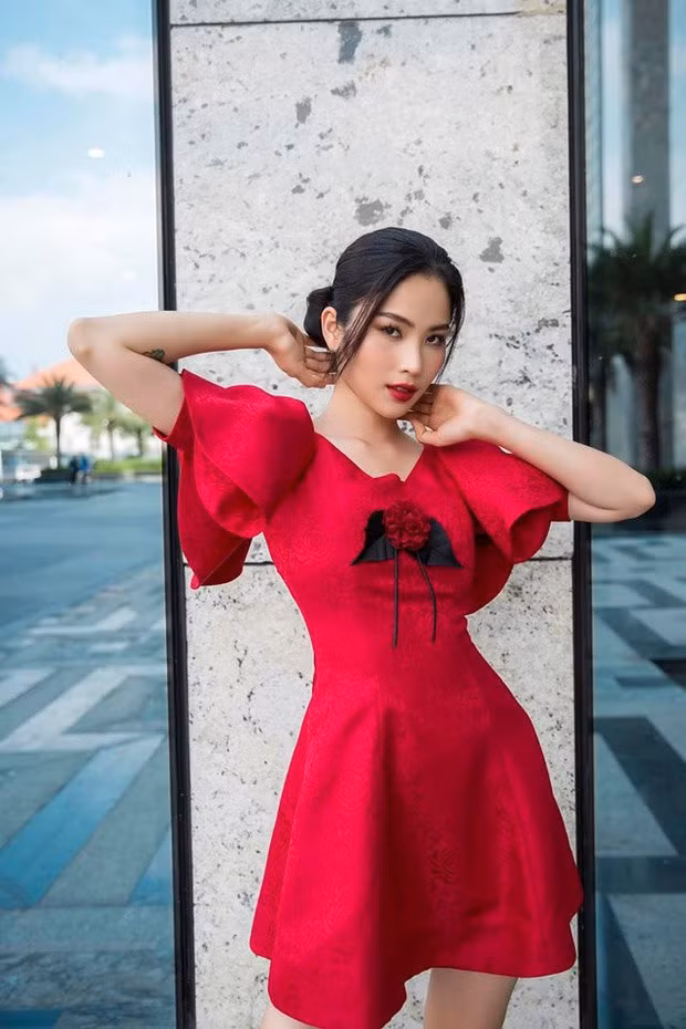 Sau đó, cô đã vực dậy chính mình để tiếp tục nỗ lực ở hành trình mới. Ảnh: NSCC.