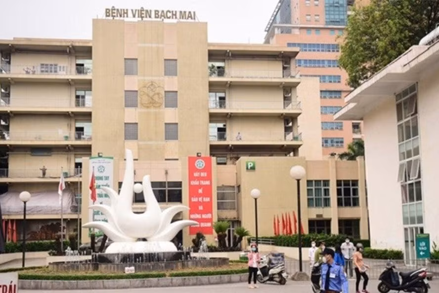 Mức giá mới một số dịch vụ ở BV Bạch Mai cao gấp rưỡi đến gấp đôi so với mức giá hiện hành (Ảnh BVCC/LĐ) Mức giá mới một số dịch vụ ở BV Bạch Mai cao gấp rưỡi đến gấp đôi so với mức giá hiện hành (Ảnh BVCC/LĐ)