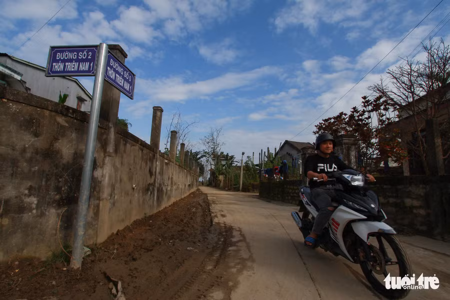 Làng nấu mì Phú Chiêm gồm hai thôn Triêm Nam 1 và Triêm Nam 2, xã Điện Phương, Điện Bàn, Quảng Nam.