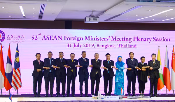 Ngoại trưởng ASEAN ra Tuyên bố chung bày tỏ quan ngại về Biển Đông ảnh 1 Ngoại trưởng ASEAN ra Tuyên bố chung bày tỏ quan ngại về Biển Đông