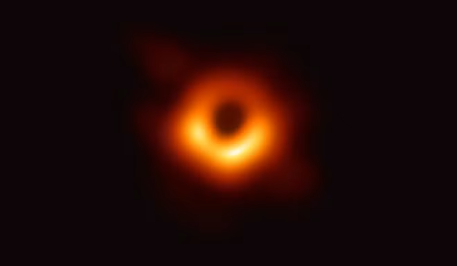 Hình ảnh lỗ đen đầu tiên là M87 chứ không phải Sgr A* ở trung tâm thiên hà chúng ta. Ảnh: Event Horizon Telescope.