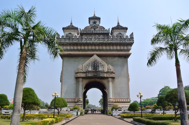 Viêng Chăn - thủ đô của Lào là một địa điểm thu hút nhiều khách du lịch mỗi năm. Nếu có dịp đến đây, du khách không nên bỏ qua công viên Mekong Riverside. Viêng Chăn - thủ đô của Lào là một địa điểm thu hút nhiều khách du lịch mỗi năm. Nếu có dịp đến đây, du khách không nên bỏ qua công viên Mekong Riverside.