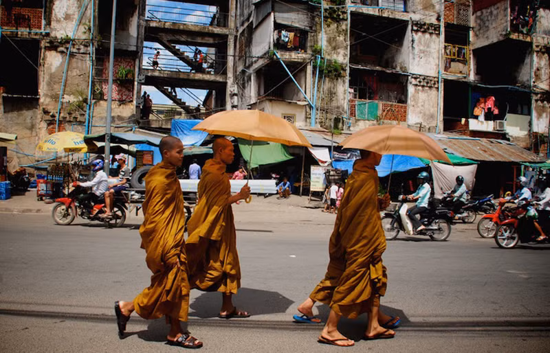 Phnom Penh - thủ đô của Campuchia được xây dựng từ thế kỉ thứ 15, cho đến nay dấu ấn Pháp vẫn được tìm thấy trong nét kiến trúc cổ kính ở đây. Phnom Penh - thủ đô của Campuchia được xây dựng từ thế kỉ thứ 15, cho đến nay dấu ấn Pháp vẫn được tìm thấy trong nét kiến trúc cổ kính ở đây.