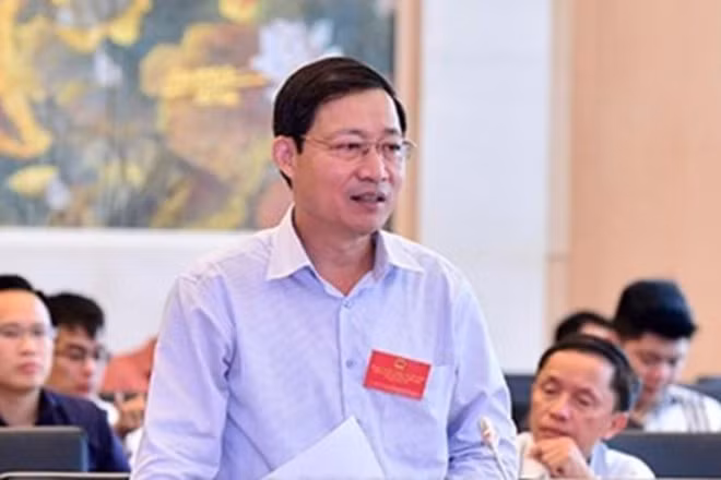  Phó chủ tịch Thường trực Hòa Bình Bùi Văn Cửu nhận hình thức kỷ luật cảnh cáo. Ảnh: Lao Động.