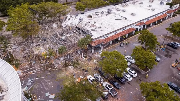 Góc của một tòa nhà bị đổ sập. (Nguồn: miamiherald.com)
